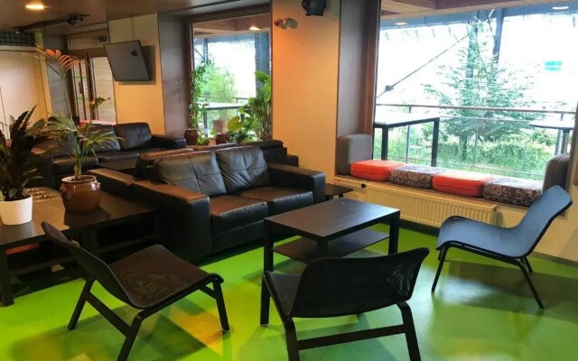 Auberge de Jeunesse Paris HI Yves Robert