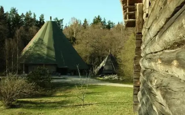 Raudsilla Entertainment Complex