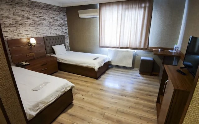 Ers Life Hotel