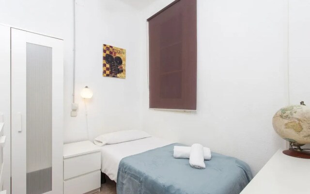 Madrona Apartment