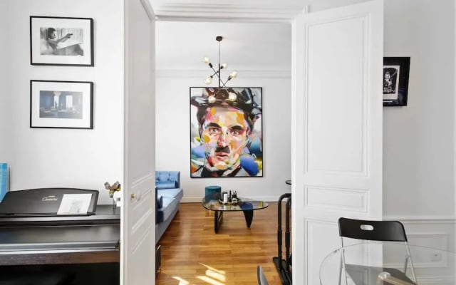 Cosy and Bright 1BR Flat Near Arc de Triomphe!