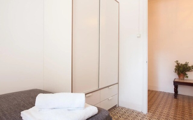 Consell Cent Apartments