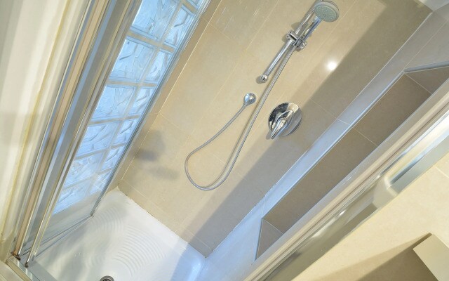 TERRACE!, TERRACE 360' STYLISH, 3bed, aircond wifi