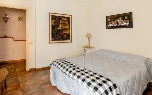 Apartment For 4 People