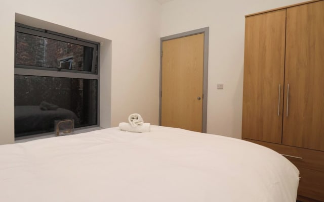 Apartment 10