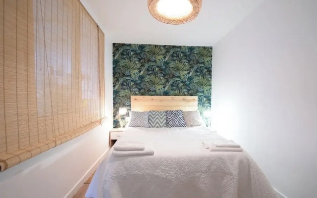 Castelldefels - Apartment - Sleeps 4 - Beach Side