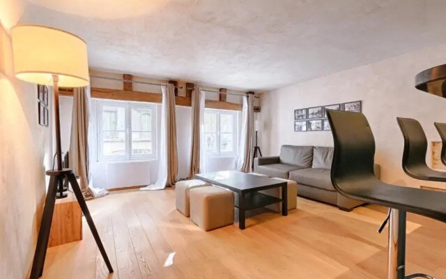 Luxurious & Design Flat 2BR/8P- Boulevard Saint Germain