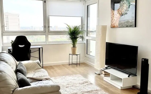 Paddington Luxury Apartment