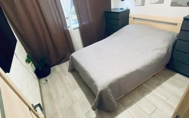Дом в лесу у озера