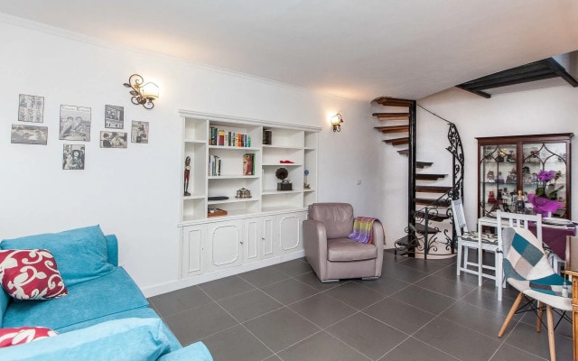 Rental In Rome Orsini Apartment
