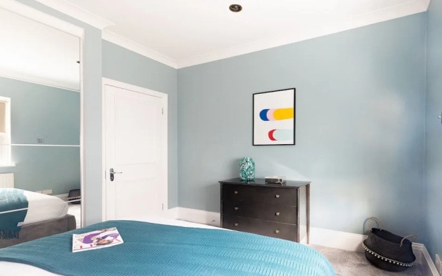 The Marble Arch Escape - Bright & Modern 2BDR Apartment