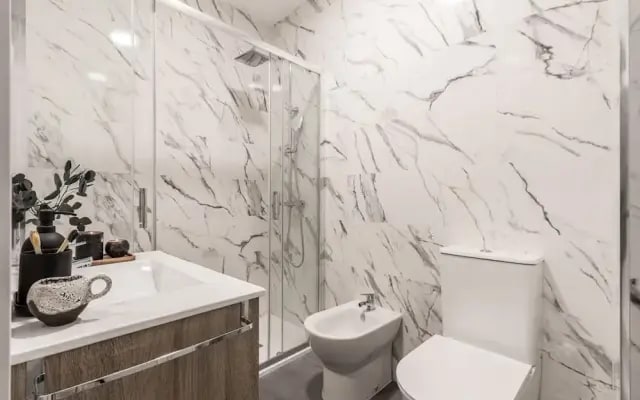 Ariege - 3 Bedrooms and Office in Trafalgar