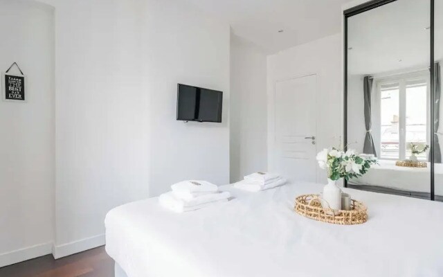 Apartment for 4 People in Saint-mande