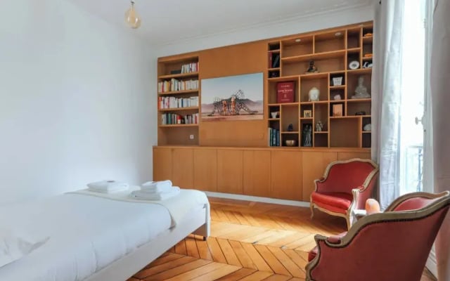 Very Spacious Apartment - 5br/10p - Champs-elysees