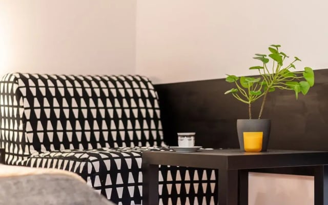Studio Warsaw Wilcza by Renters