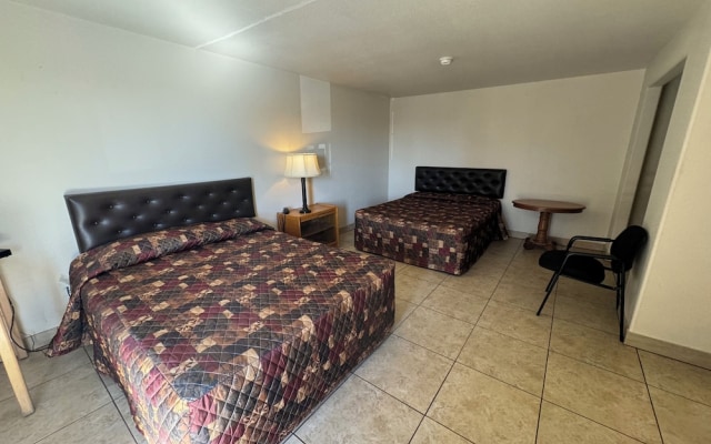 Airport Motel