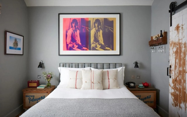 Artist Residence London