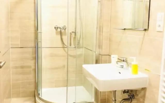 Luxury Riverside by REFA Group