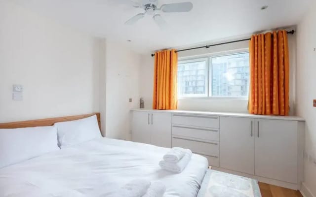 Gorgeous 2 Bed, with Balcony, Battersea