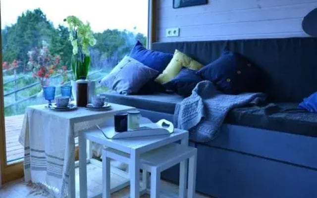 Roose Country House