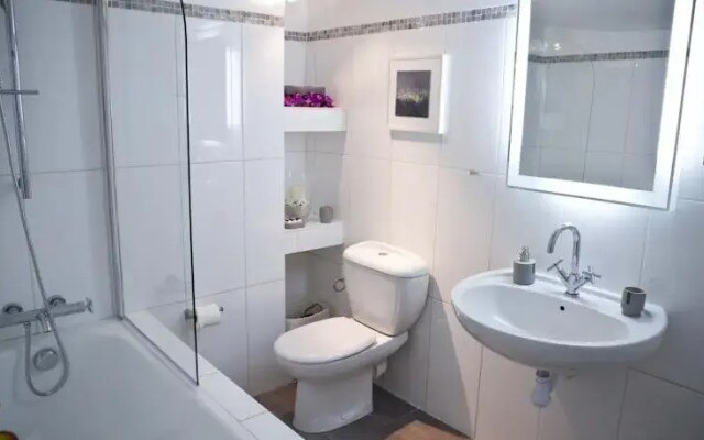Luxurious apartment, near Louvre at the heart of Paris