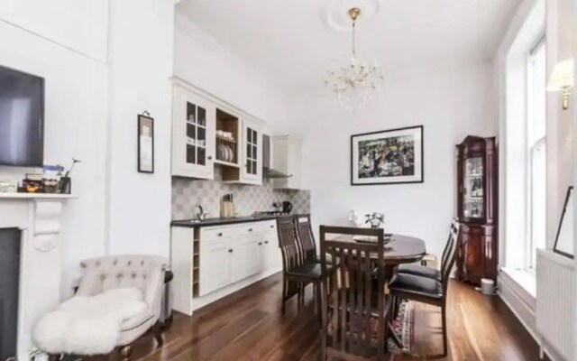 Charming 1 Bedroom Flat in Notting Hill