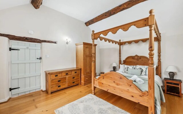 Host Stay Ivy Farm House - Wetton