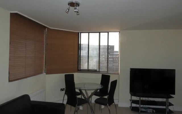 Acacia Road Apartment