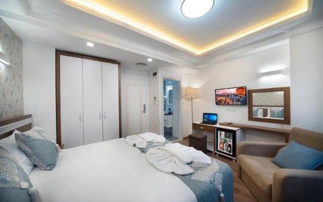 Lika Hotel - Standard Double or Twin Room