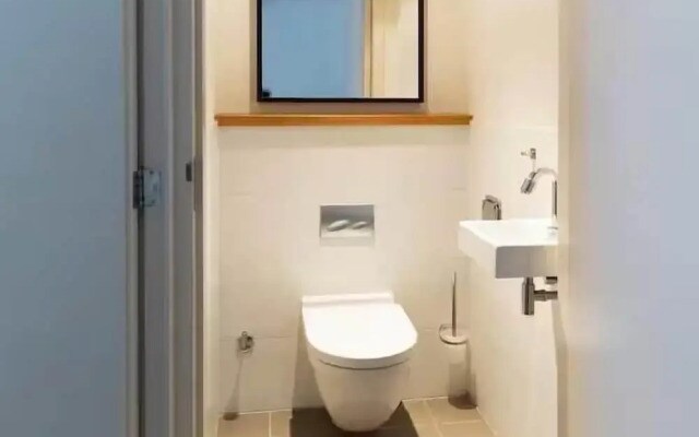 Marnix360Apartments