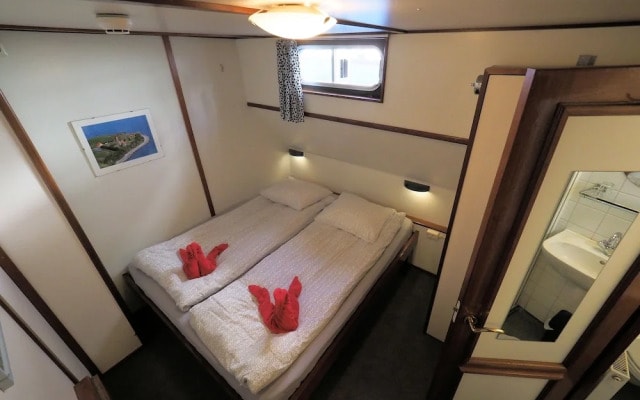 Hotelschip Sarah