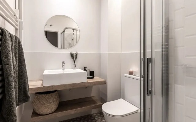 Iruela - 3 Bedrooms and Office in Trafalgar