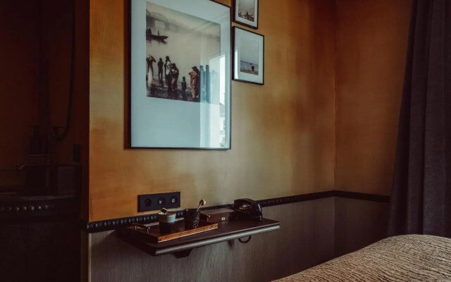Hipotel Paris Bordeaux Ma Nilmontant