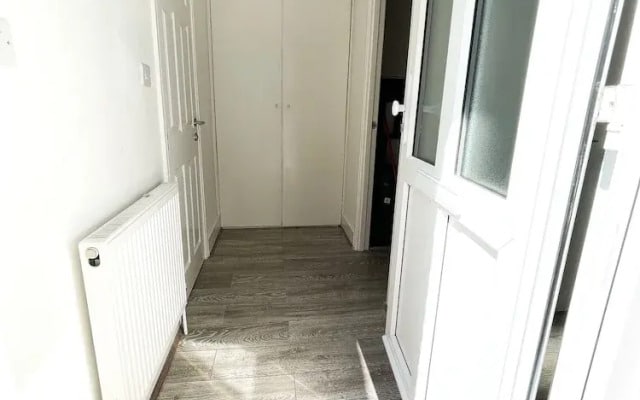 Immaculate 1-bed Apartment in Orpington
