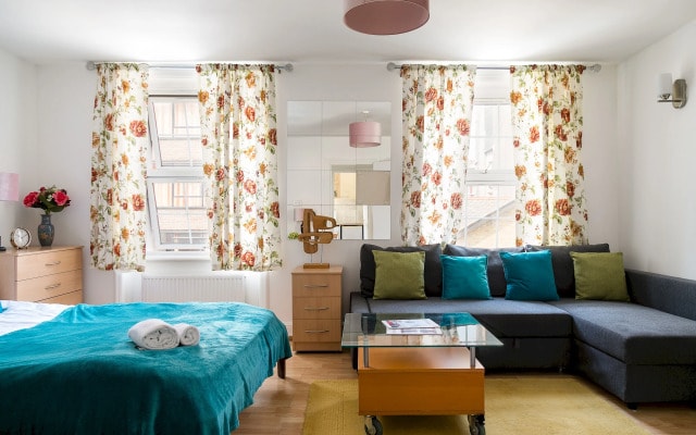 PickThePlace Crawford place suites