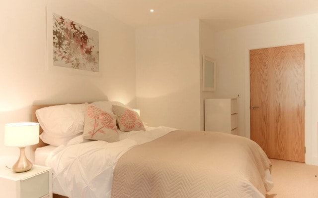 Greenwich West Apartments - Peymans