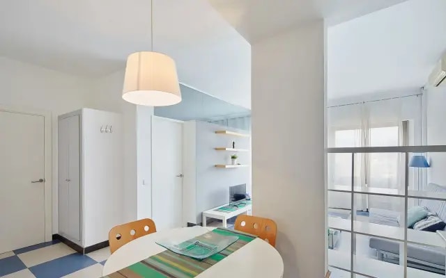 Apartamentos Mayerling Bisbe Urquinaona