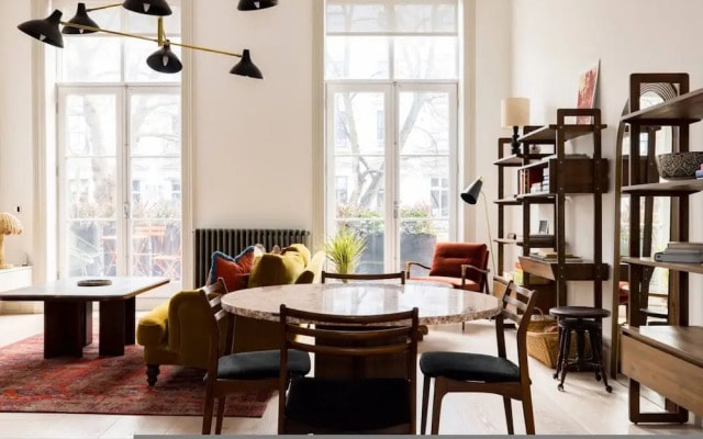 The Tree House 2 Bedroom Apartment by Hyde Park