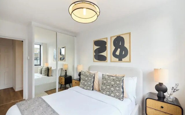 The Goodge Street Place - Bright 2bdr Flat