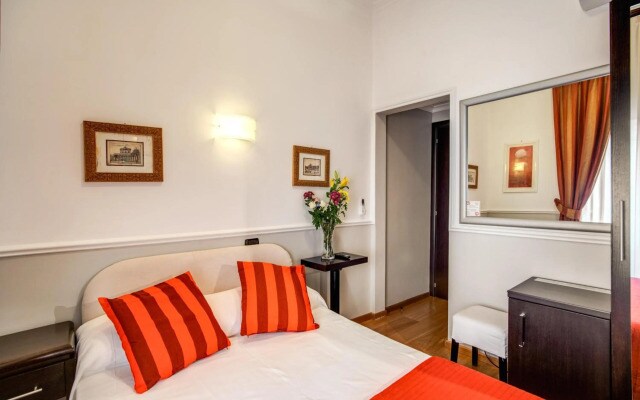 Everest Inn Rome