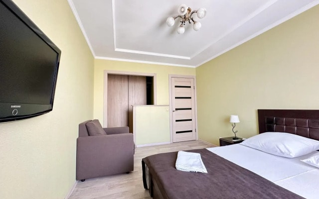 EasyRent (ИзиРент) на улице Александра Кудашева 110