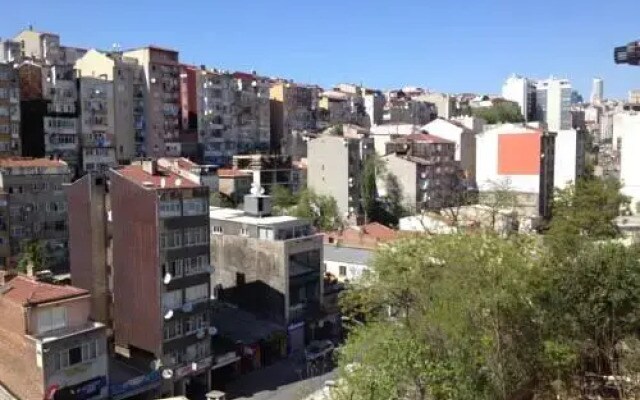 DNS Suites 2 Istanbul