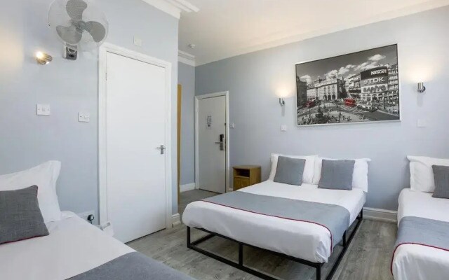 Oyo Sino Hotel