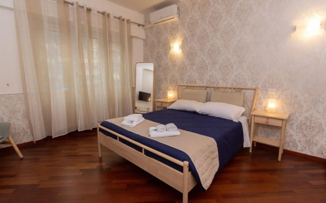 Aurelio Deluxe Rooms