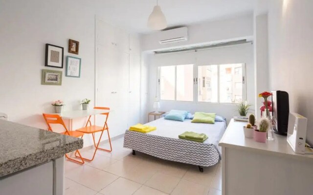 107385 Studio In Malaga