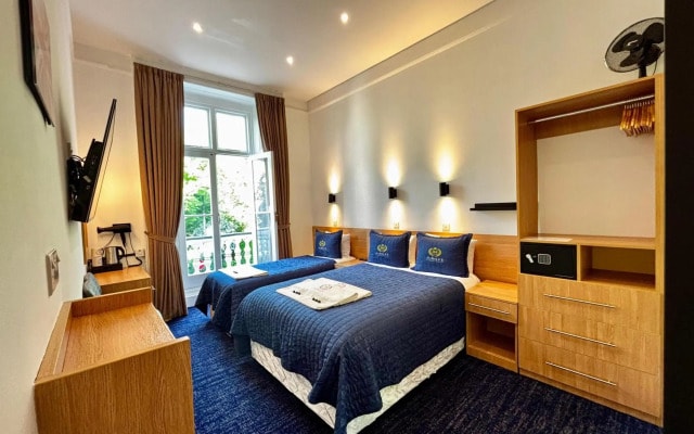 Jubilee Hotel