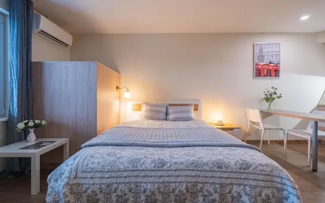 Gyneju Apartments