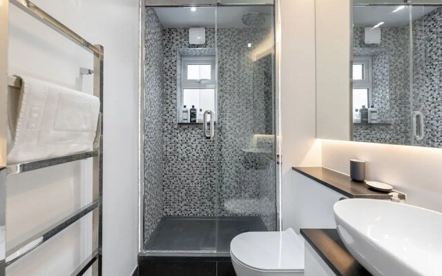 Vauxhall Park Views - 2 Bed Flat by BaseToGo