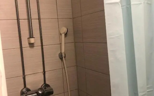 Studio in the center with free private parking