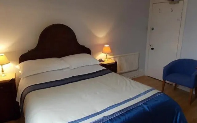 Mayfield Guest House